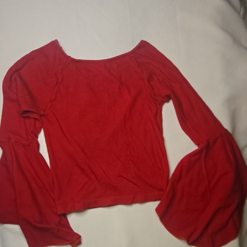 Elegant Red Bell Sleeve Crop Top